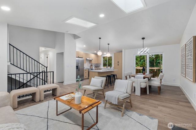 14151 91st Court NE, Kirkland, WA 98034