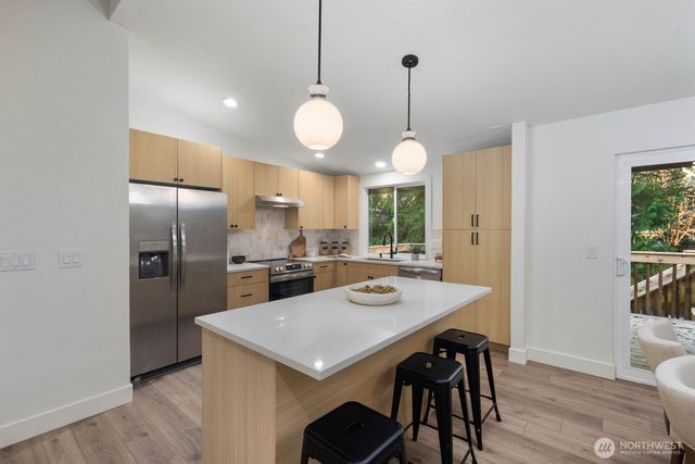 14151 91st Court NE, Kirkland, WA 98034