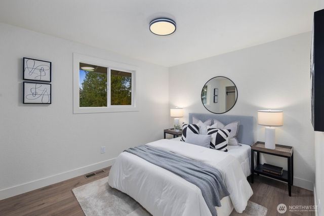 14151 91st Court NE, Kirkland, WA 98034