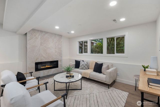 14151 91st Court NE, Kirkland, WA 98034