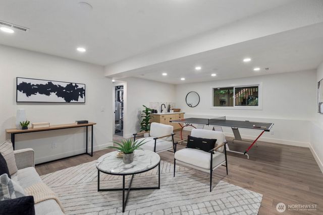 14151 91st Court NE, Kirkland, WA 98034