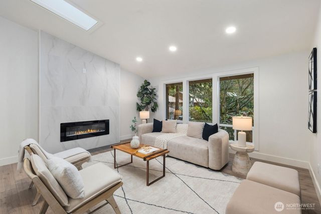 14151 91st Court NE, Kirkland, WA 98034