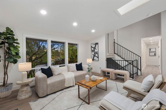 14151 91st Court NE, Kirkland, WA 98034