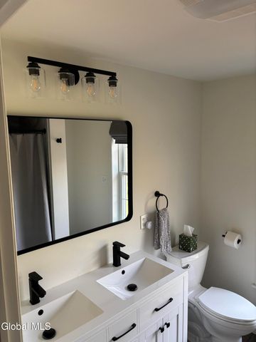 297 Burgoyne Road, Saratoga, NY 12866