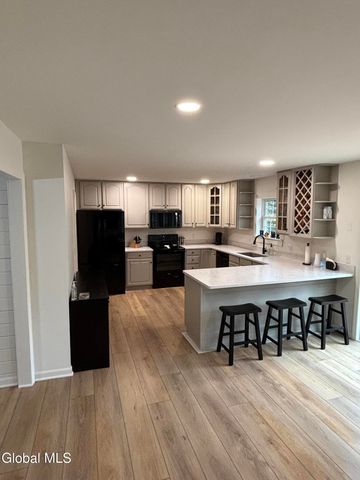 297 Burgoyne Road, Saratoga, NY 12866