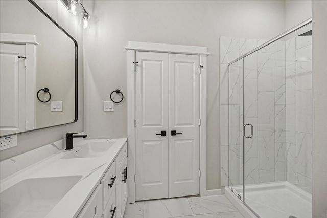 11307 Stonework Grove Lane, Houston, TX 77076