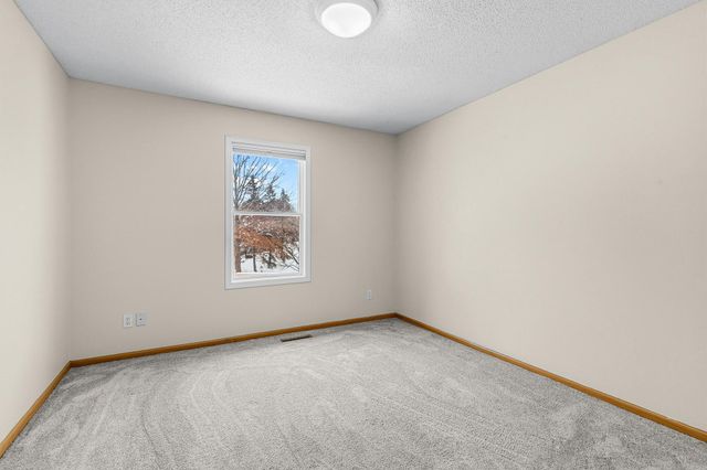 4540 Snail Lake Boulevard, Shoreview, MN 55126