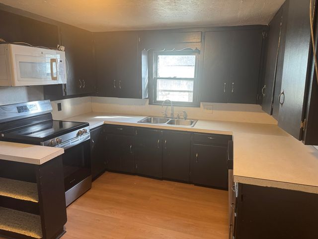 514 N Wilson Avenue, Bolivar, MO 65613