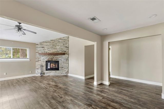 20906 Flaming Arrow Trail, Crosby, TX 77532