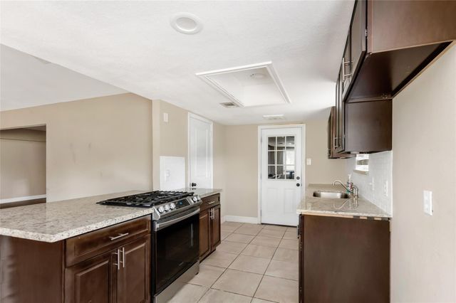 20906 Flaming Arrow Trail, Crosby, TX 77532