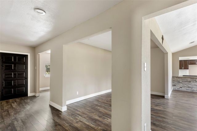 20906 Flaming Arrow Trail, Crosby, TX 77532