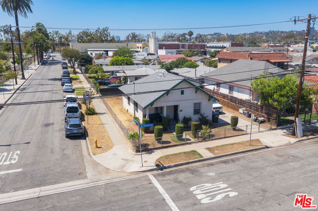 301 N McDonnell Avenue, Los Angeles, CA 90022 — photo 5