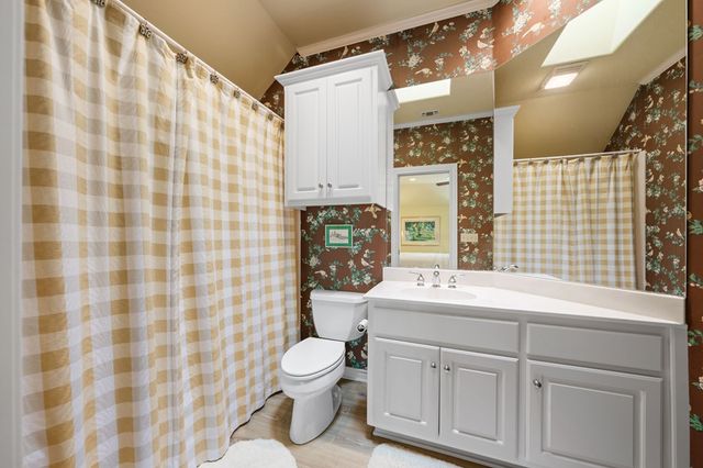 101 Crestline Dr, Kerrville, TX 78028