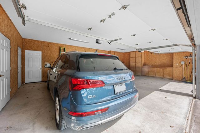 101 Crestline Dr, Kerrville, TX 78028