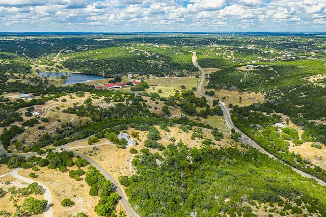 101 Crestline Dr, Kerrville, TX 78028