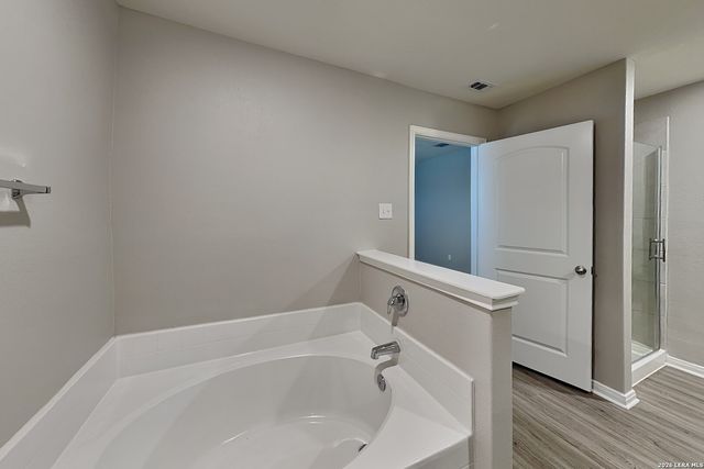 10918 Chatham Court, Converse, TX 78109