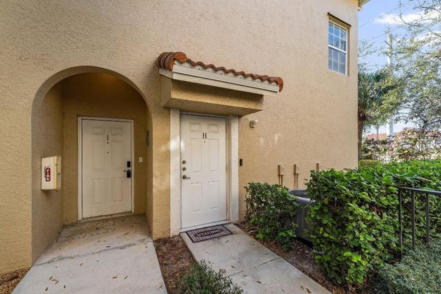 113 Lighthouse Circle H, Tequesta, FL 33469