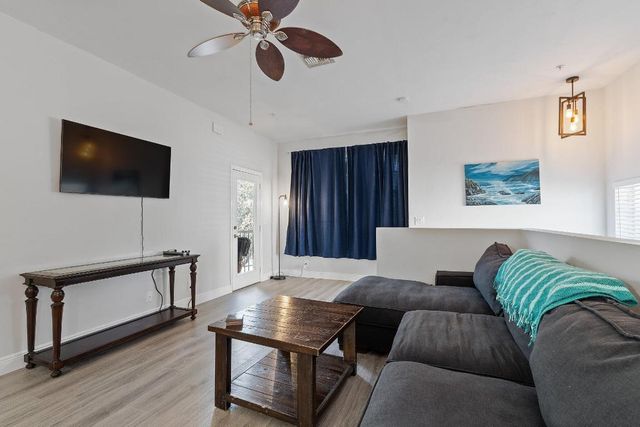 113 Lighthouse Circle H, Tequesta, FL 33469