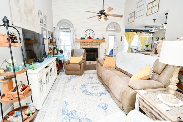 105 Sandy Springs Drive, Bonaire, GA 31005