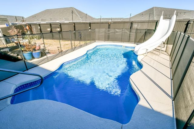 105 Sandy Springs Drive, Bonaire, GA 31005