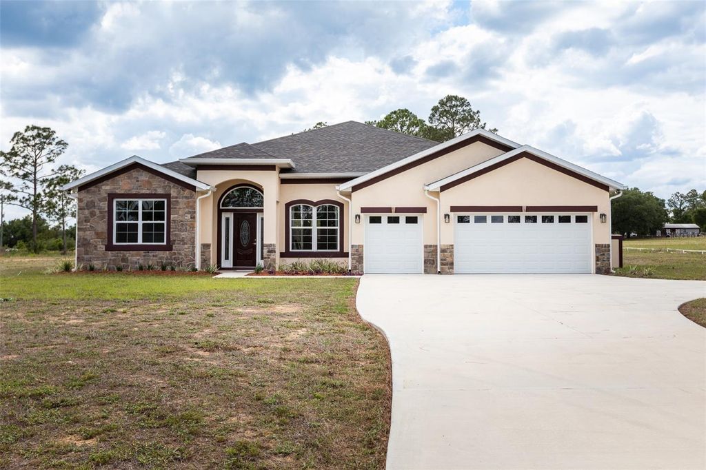 41289 COUNTY ROAD 452, Leesburg, FL 34788