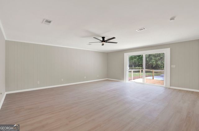 305 Kolic Helmey Road, Guyton, GA 31312