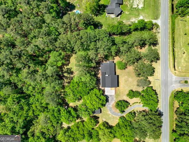 305 Kolic Helmey Road, Guyton, GA 31312