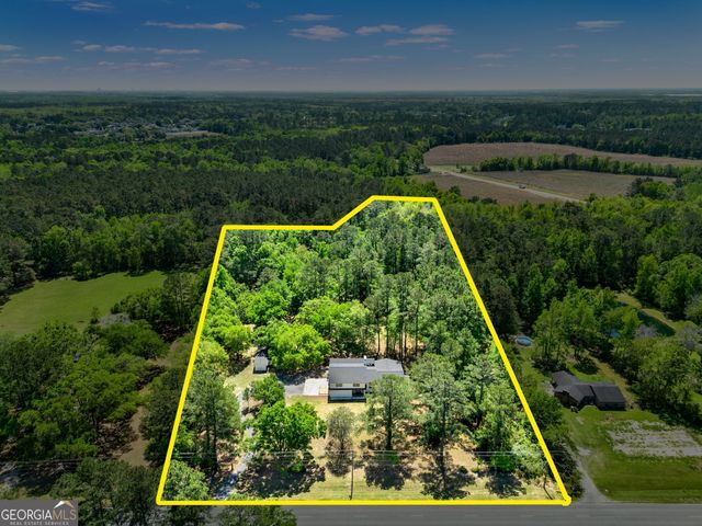 305 Kolic Helmey Road, Guyton, GA 31312