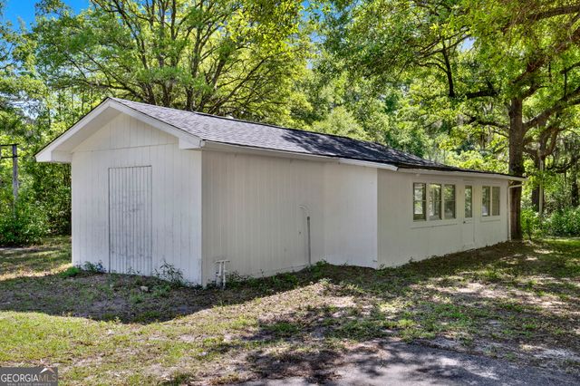 305 Kolic Helmey Road, Guyton, GA 31312