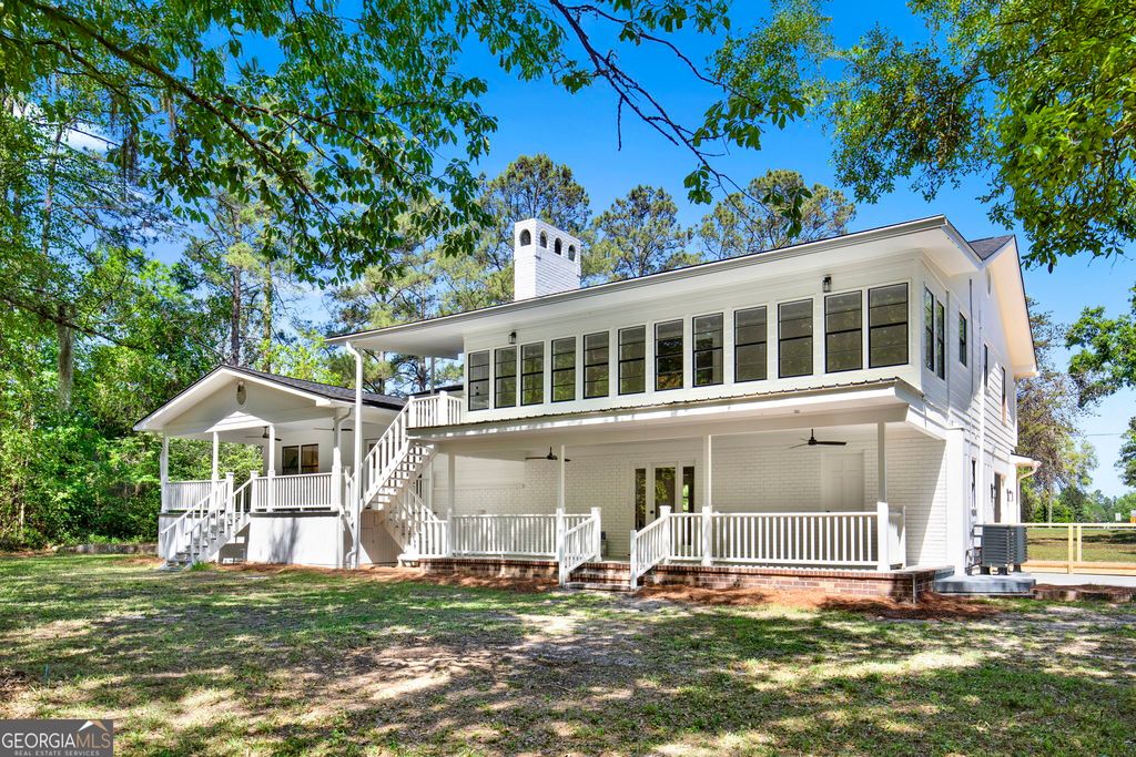 305 Kolic Helmey Road, Guyton, GA 31312