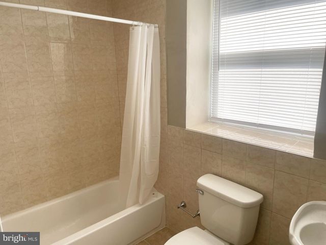 1828 N 52ND STREET, Philadelphia, PA 19131