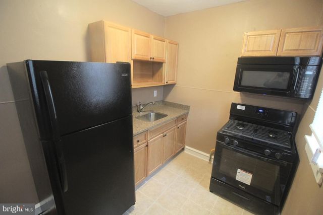 1828 N 52ND STREET, Philadelphia, PA 19131