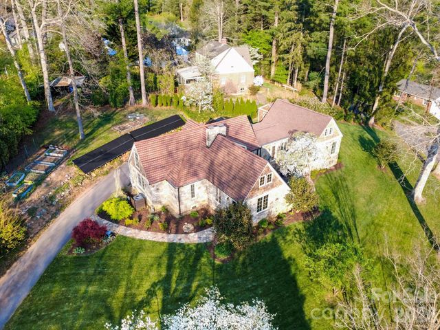 84 Arthur Road, Asheville, NC 28806