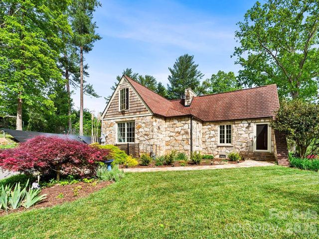 84 Arthur Road, Asheville, NC 28806