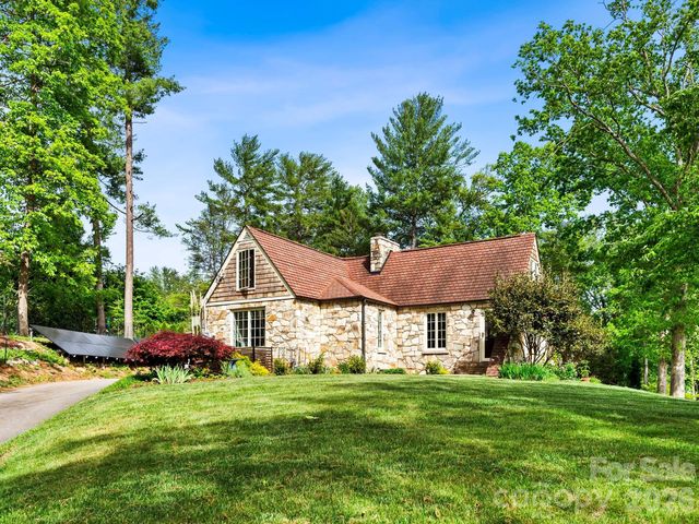 84 Arthur Road, Asheville, NC 28806