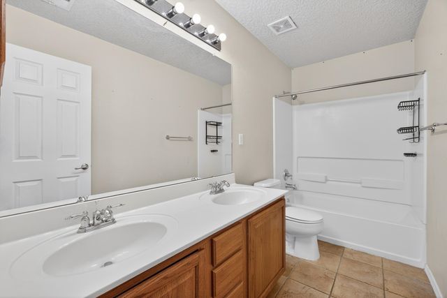 1287 Carrizo Street NW, Los Lunas, NM 87031