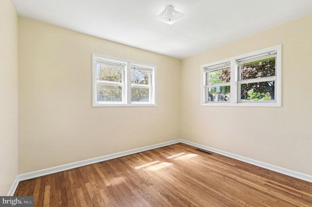 24 MAPLE DRIVE, Mechanicsburg, PA 17050