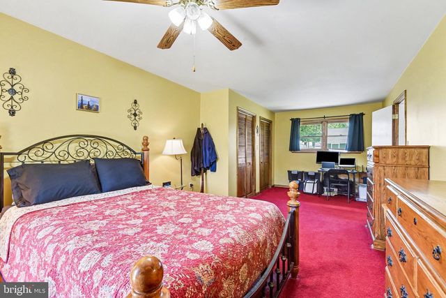 24 MAPLE DRIVE, Mechanicsburg, PA 17050