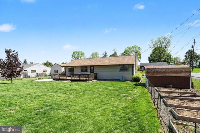 24 MAPLE DRIVE, Mechanicsburg, PA 17050