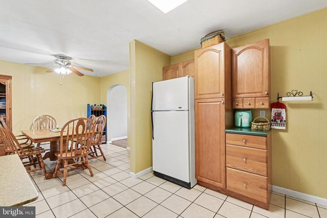 24 MAPLE DRIVE, Mechanicsburg, PA 17050