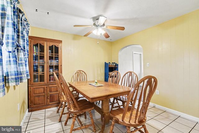 24 MAPLE DRIVE, Mechanicsburg, PA 17050