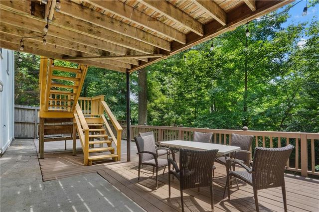 2802 Field Creek Court NE, Marietta, GA 30062