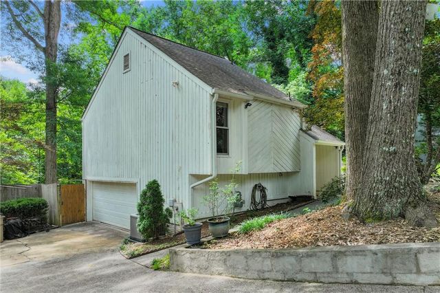 2802 Field Creek Court NE, Marietta, GA 30062