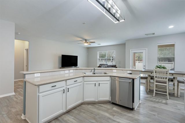 2815 Bay Springs View, Richmond, TX 77406