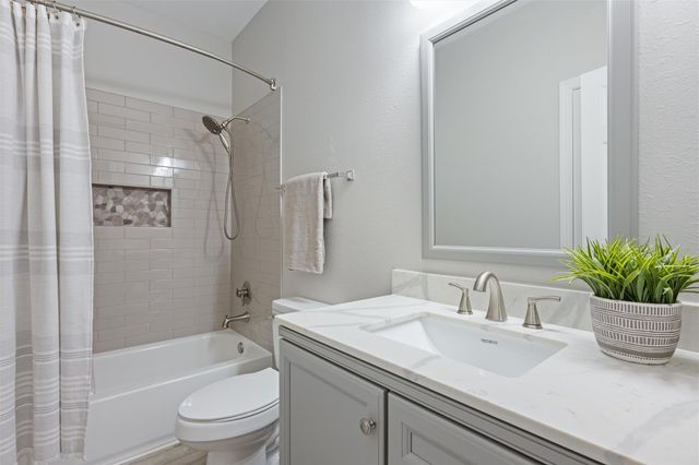 2815 Bay Springs View, Richmond, TX 77406