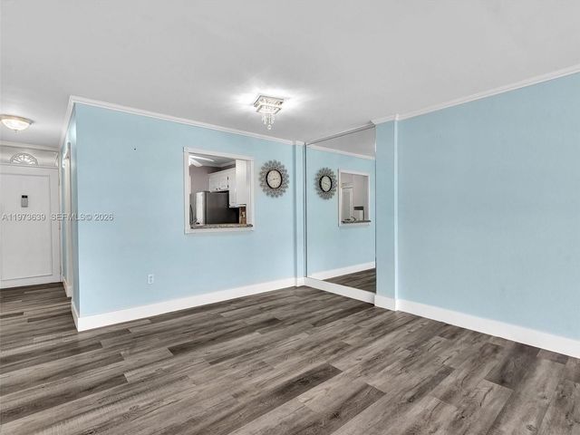 3600 NE 170th St 102, North Miami Beach, FL 33160