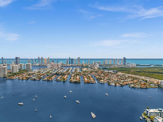 3600 NE 170th St 102, North Miami Beach, FL 33160