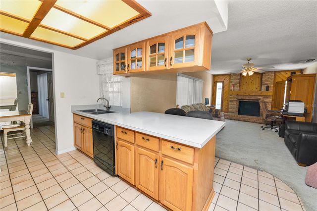 5028 HEADLAND HILLS AVENUE, Tampa, FL 33625
