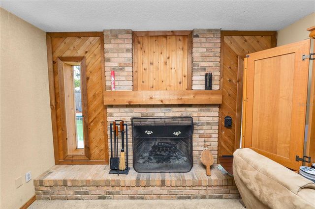 5028 HEADLAND HILLS AVENUE, Tampa, FL 33625