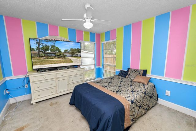 5028 HEADLAND HILLS AVENUE, Tampa, FL 33625